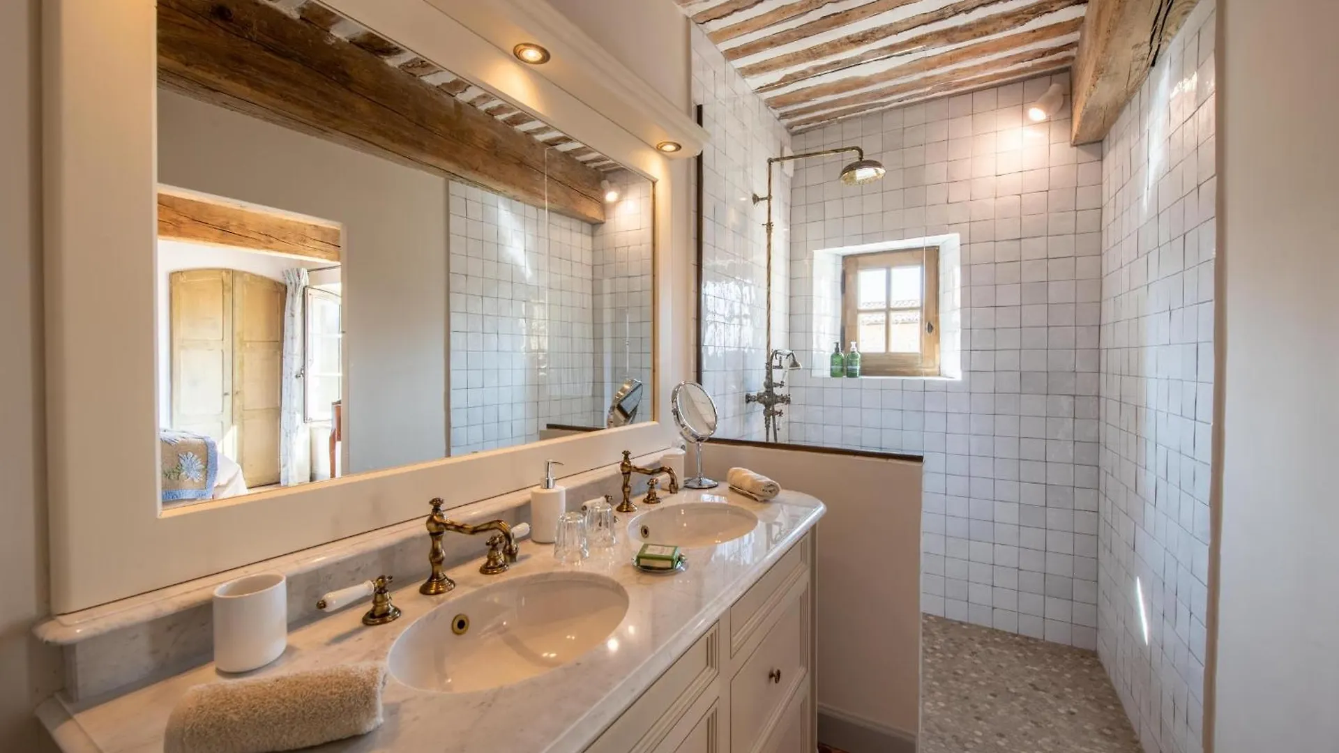 La Bastide Bed & Breakfast Oppede France