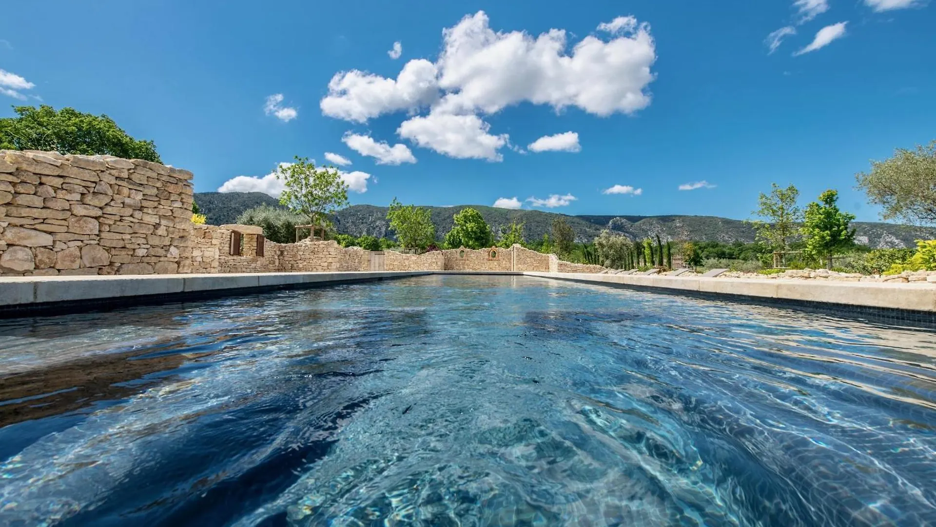 Bed and Breakfast La Bastide Oppède 0*,
