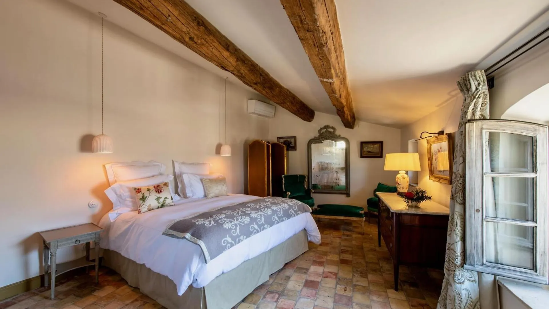 Bed and Breakfast La Bastide Oppède Francie